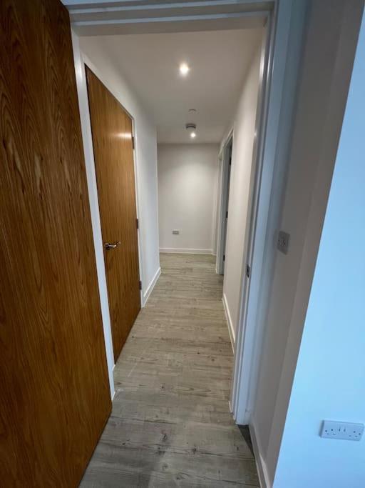 Luxurious City View Apartment In Salford مانشستر المظهر الخارجي الصورة